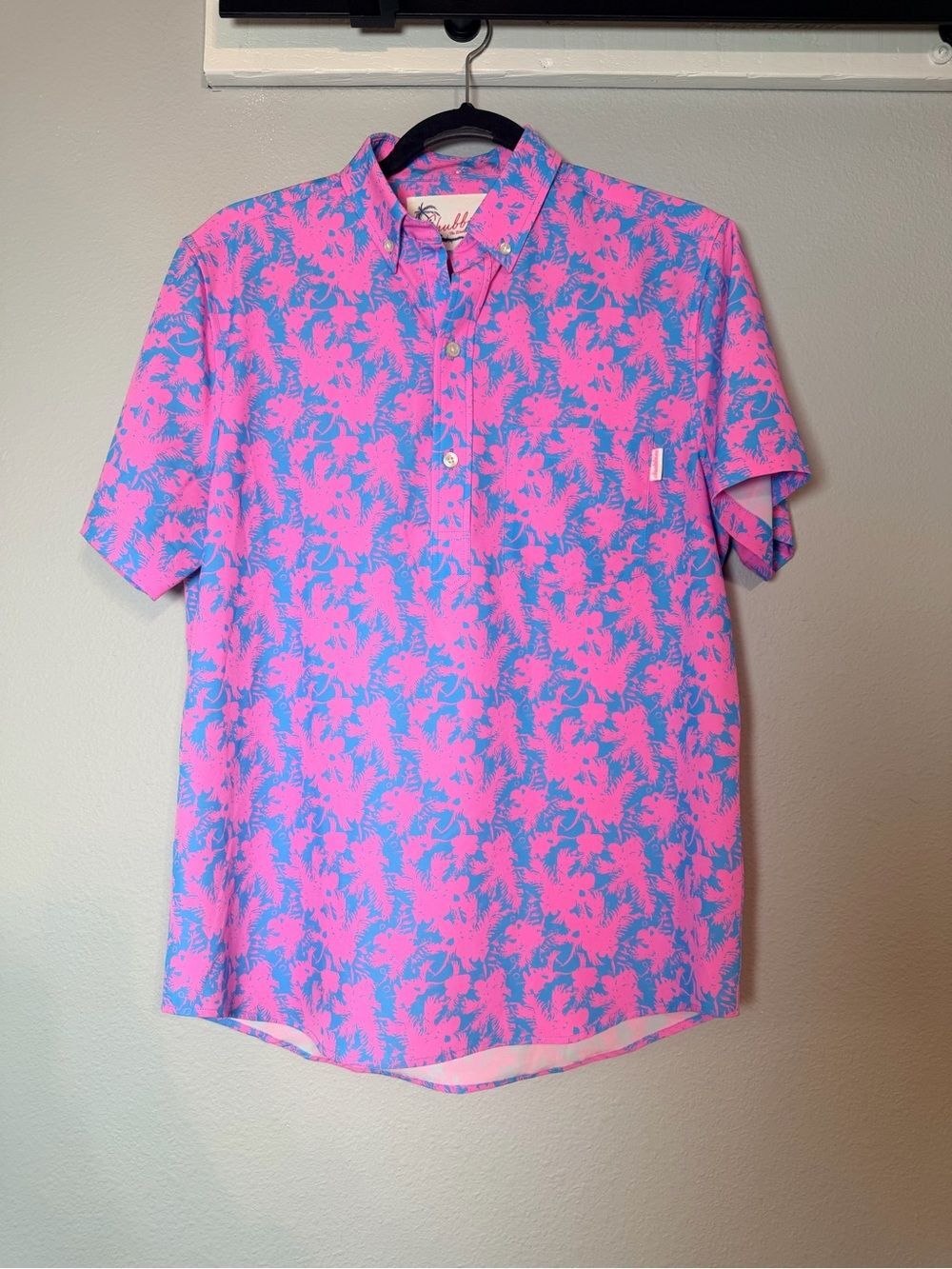 Chubbies Mens Short Sleeve Button Up Shirt Small Blue Pink Floral Bright - Picture 2 of 7